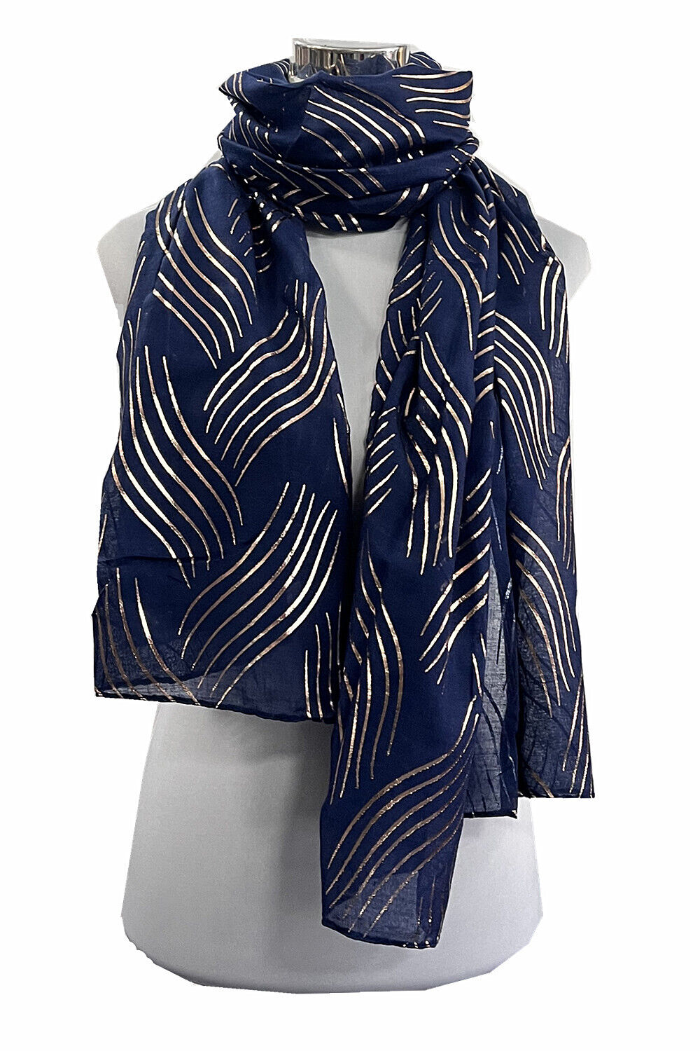 Foil Seamless Geomatric Lines Scarf