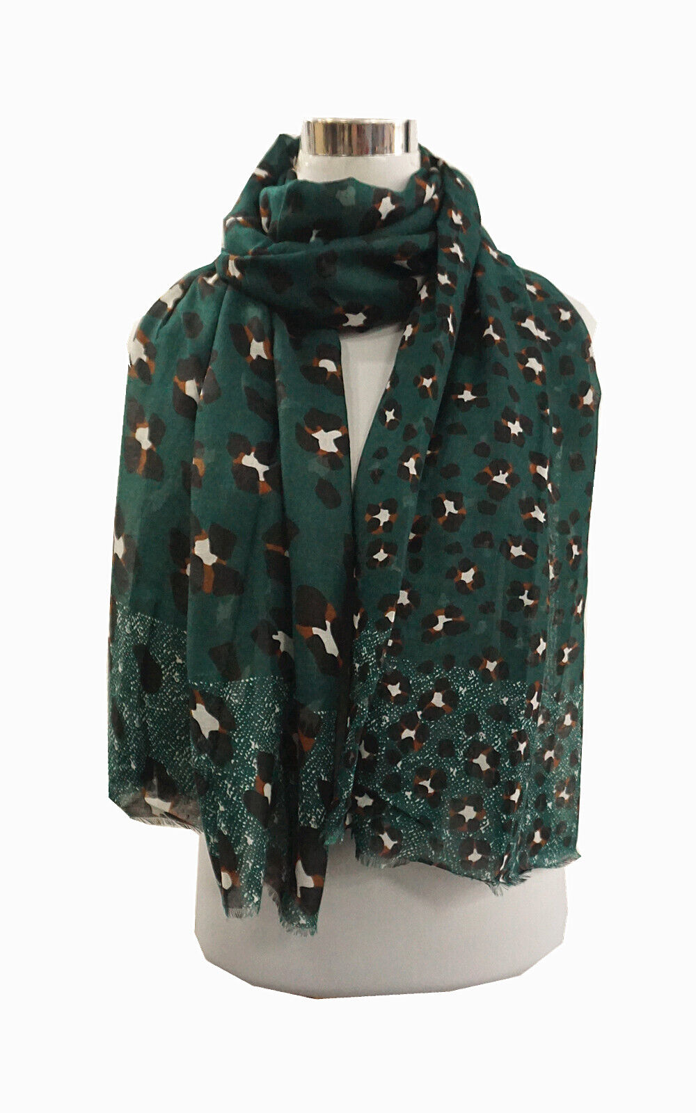 Super Soft Leopard Print Scarf